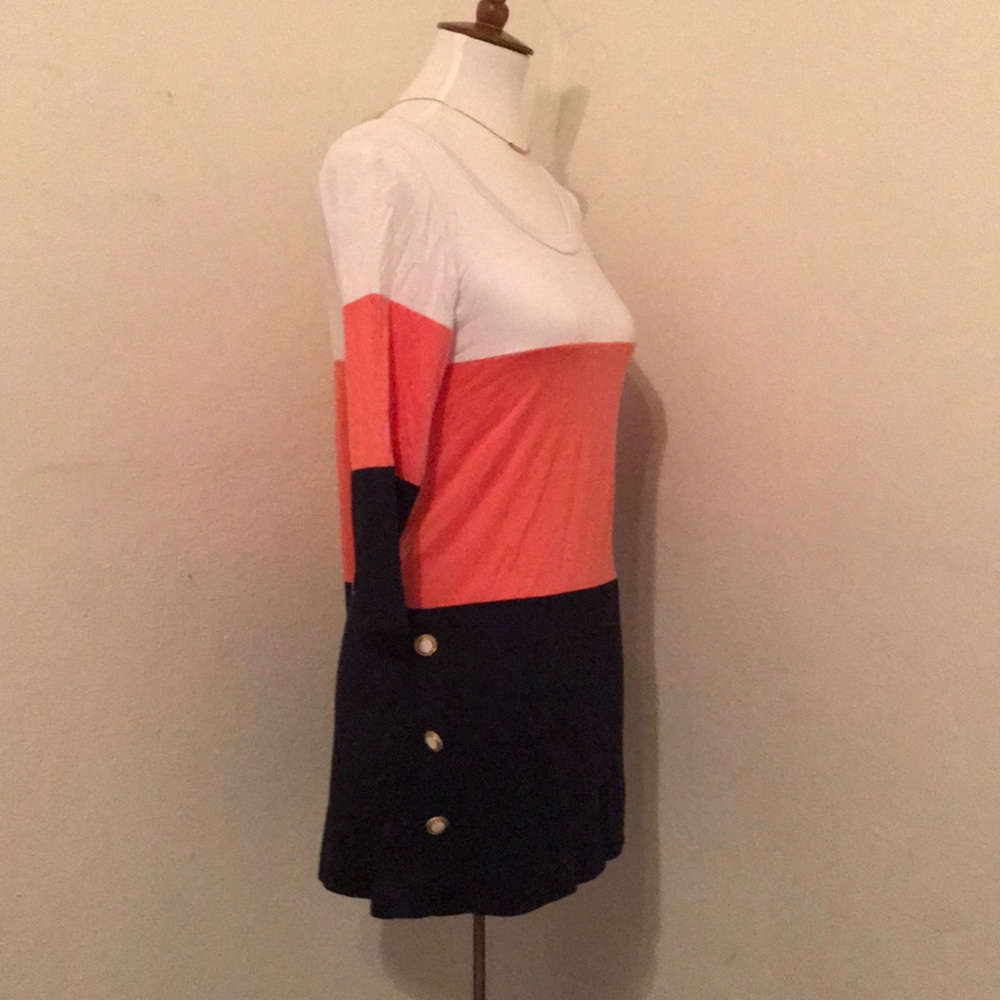 Colorblock Tunic! - Picture 2 of 4